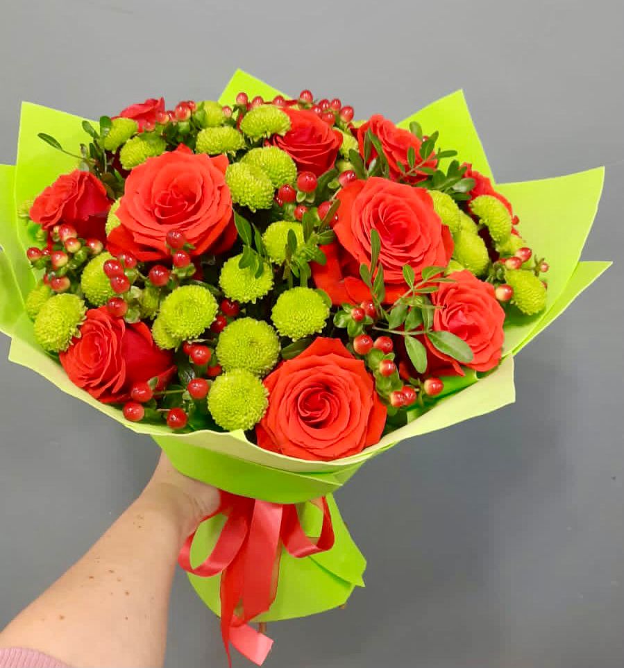 Букет цветов из: Хризантемы и Розы в Гамово