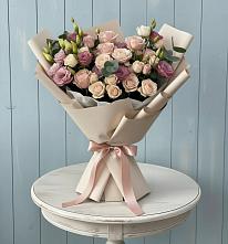 Букет цветов из:  Розы и Лизиантусы в Гамово