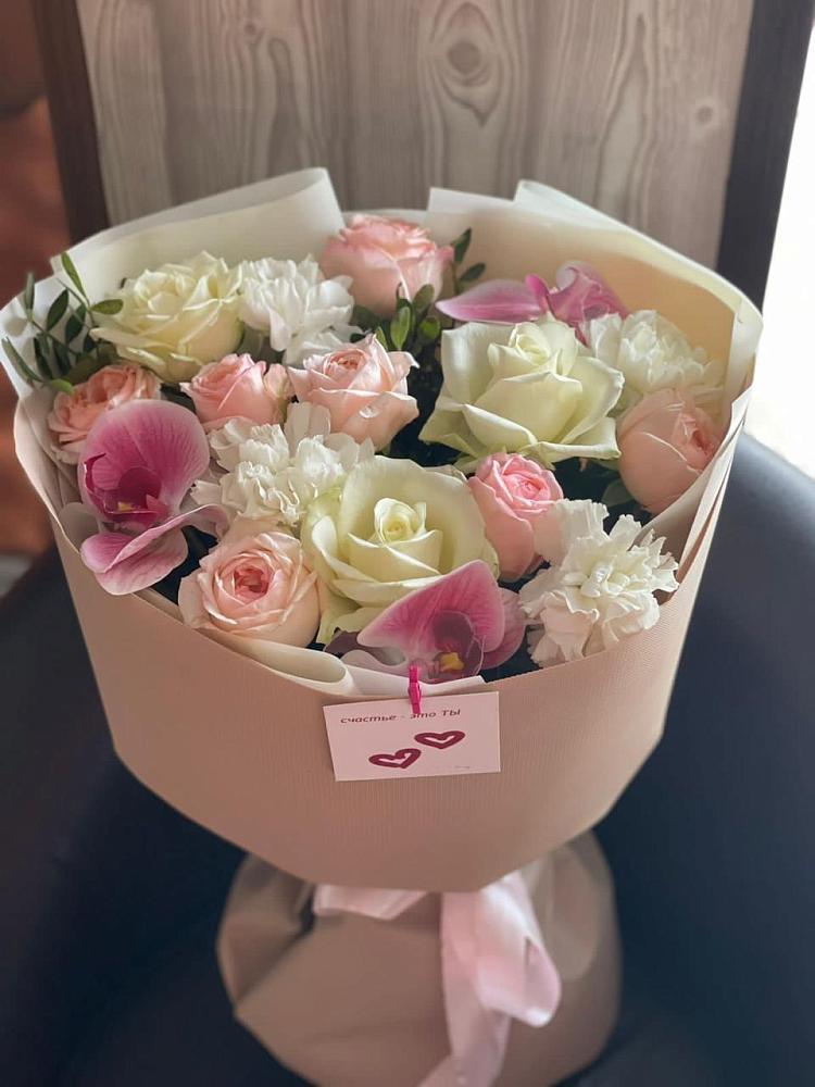 Букет цветов из: Орхидеи, Розы и Гвоздики в Гамово