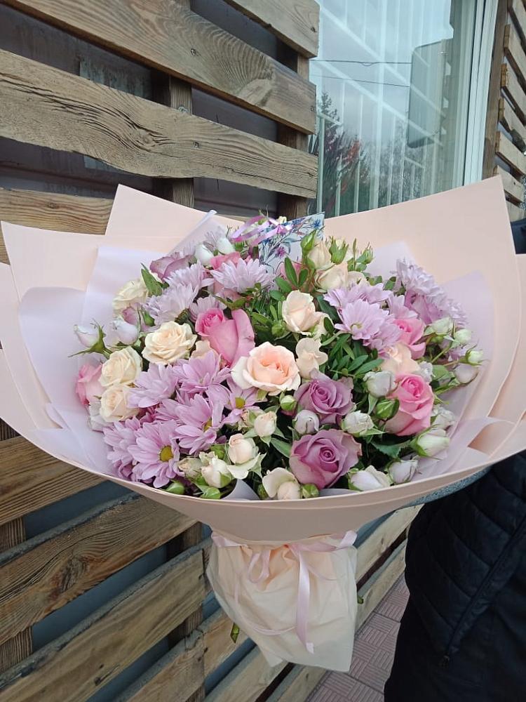 Букет цветов из: Розы и Хризантемы в Гамово