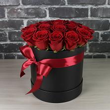 Цветочная композиция из Розы в шляпной коробке в Гамово