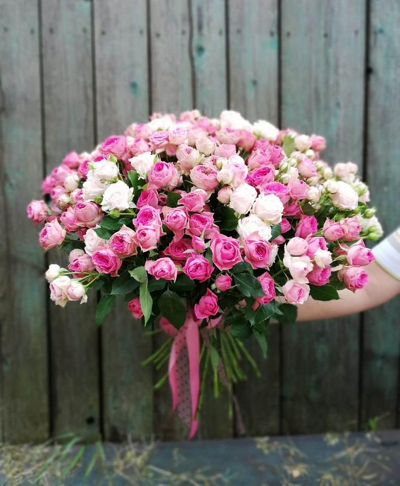 Букет Розовые кустовые розы Натали и Лав Лидия в Гамово