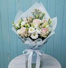 Букет цветов из:  Розы и Лизиантусы #REPLACE_PRED# Гамово